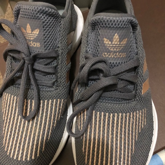 adidas Shoes - Adidas Swift